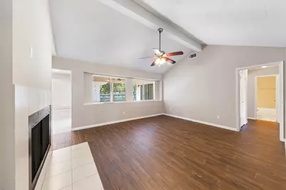 3042 Pecan Point Drive, Sugar Land, TX 77478 - Photo 10