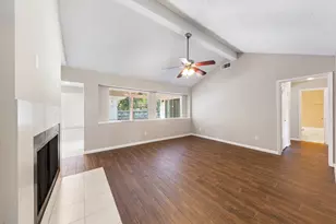 3042 Pecan Point Dr, Sugar Land, TX 77478 - Photo 10
