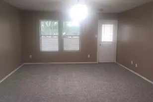 818 Lightningbug Ln, Conroe, TX 77301 - Photo 4