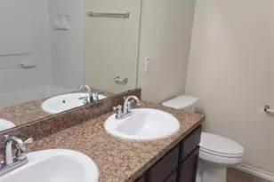 818 Lightningbug Ln, Conroe, TX 77301 - Photo 12