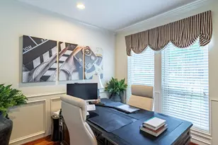 14706 Sandy Creek Dr, Houston, TX 77070 - Photo 10