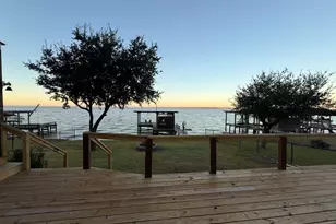 102 Bridgelanding, Onalaska, TX 77360 - Photo 12