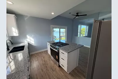 102 Bridgelanding, Onalaska, TX 77360 - Photo 16