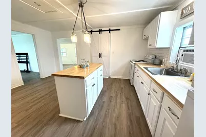 302 2nd Street, Palacios, TX 77465 - Photo 26