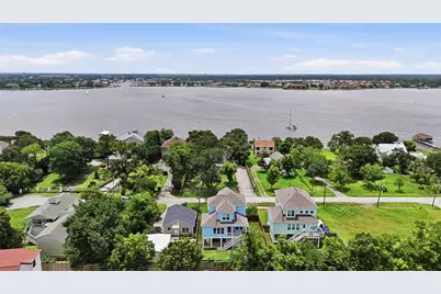 2922 Seargent Street, Seabrook, TX 77586 - Photo 2