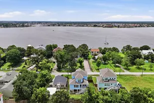 2922 Seargent St, Seabrook, TX 77586 - Photo 2
