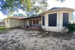 1221 Shadowlake Dr, Sealy, TX 77474 - Photo 12