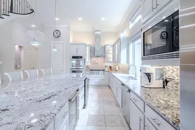 299 Sonoma Court, Conroe, TX 77384 - Photo 12