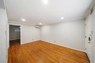 311 Hawthorne St, Houston, TX 77006 - Photo 10