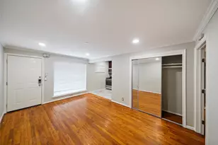 311 Hawthorne St, Houston, TX 77006 - Photo 6