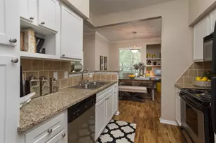 10440 Deerwood, Houston, TX 77042 - Photo 4