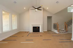 14327 Moonlit Crk Ct, Montgomery, TX 77316 - Photo 4