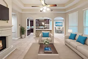 110 N Pinto Point Cir, Spring, TX 77389 - Photo 2