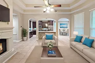 110 N Pinto Point Cir, Spring, TX 77389 - Photo 2