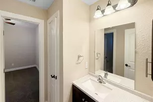 110 N Pinto Point Cir, Spring, TX 77389 - Photo 30