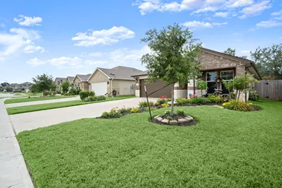 12813 S Winding Pines Drive, Tomball, TX 77375 - Photo 8