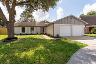 15823 Kueben Ln, Houston, TX 77489 - Photo 2