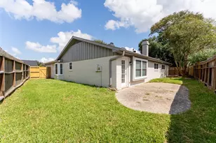 15823 Kueben Ln, Houston, TX 77489 - Photo 30