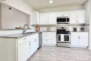 10940 Collingswood Dr, La Porte, TX 77571 - Photo 8