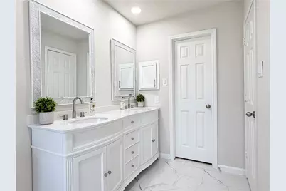 10940 Collingswood Drive, La Porte, TX 77571 - Photo 16