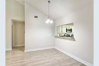 10940 Collingswood Drive, La Porte, TX 77571 - Photo 12