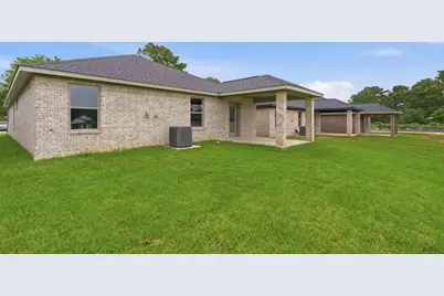 13146 Lake Conroe Bay Road, Willis, TX 77318 - Photo 32
