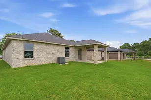 13146 Lake Conroe Bay Rd, Willis, TX 77318 - Photo 32