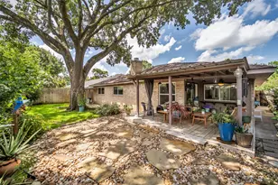 16222 Green Shade Dr, Houston, TX 77090 - Photo 32