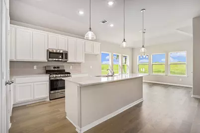 2102 Twin Lakes Boulevard, West Columbia, TX 77486 - Photo 6