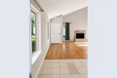 7854 Green Lawn Drive #7854, Houston, TX 77088 - Photo 6