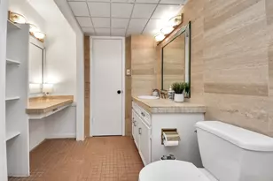 2711 Briarhurst Dr, Houston, TX 77057 - Photo 18