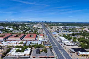 2711 Briarhurst Dr, Houston, TX 77057 - Photo 38