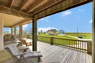 708 Kyndall Cor, Port Bolivar, TX 77650 - Photo 2