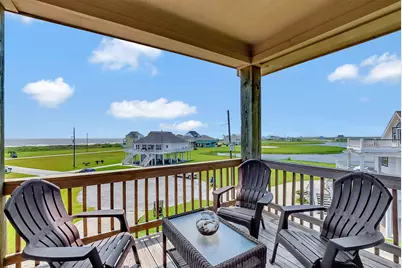 708 Kyndall Corner, Port Bolivar, TX 77650 - Photo 1