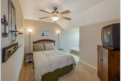 708 Kyndall Corner, Port Bolivar, TX 77650 - Photo 24