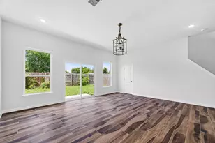 8628 Scott St, Houston, TX 77051 - Photo 18