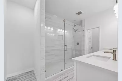 8628 Scott Street, Houston, TX 77051 - Photo 32