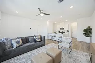 3302 Willshire Stone St, Houston, TX 77091 - Photo 8