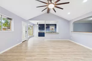 10915 Sagedowne Ln, Houston, TX 77089 - Photo 10