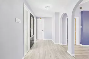 10915 Sagedowne Ln, Houston, TX 77089 - Photo 6