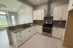 825 Mossey Dr, La Porte, TX 77571 - Photo 8