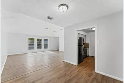 2808 Pinewood Drive, League City, TX 77573 - Photo 8