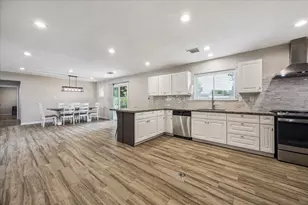 405 N Fulton St, Texas City, TX 77591 - Photo 18