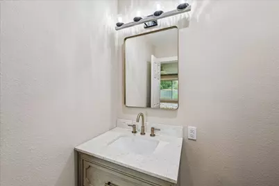 405 N Fulton Street, Texas City, TX 77591 - Photo 26
