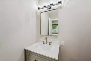 405 N Fulton St, Texas City, TX 77591 - Photo 26