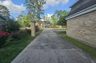 548 River Plantation Dr, Conroe, TX 77302 - Photo 4