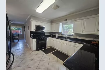 548 River Plantation Drive, Conroe, TX 77302 - Photo 20