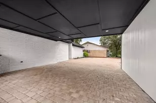 5518 Beechnut St, Houston, TX 77096 - Photo 30