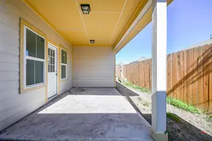 12210 Heather Flower Ln, Houston, TX 77014 - Photo 28