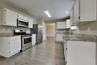 2203 Pincher Creek Drive, Spring, TX 77386 - Photo 4